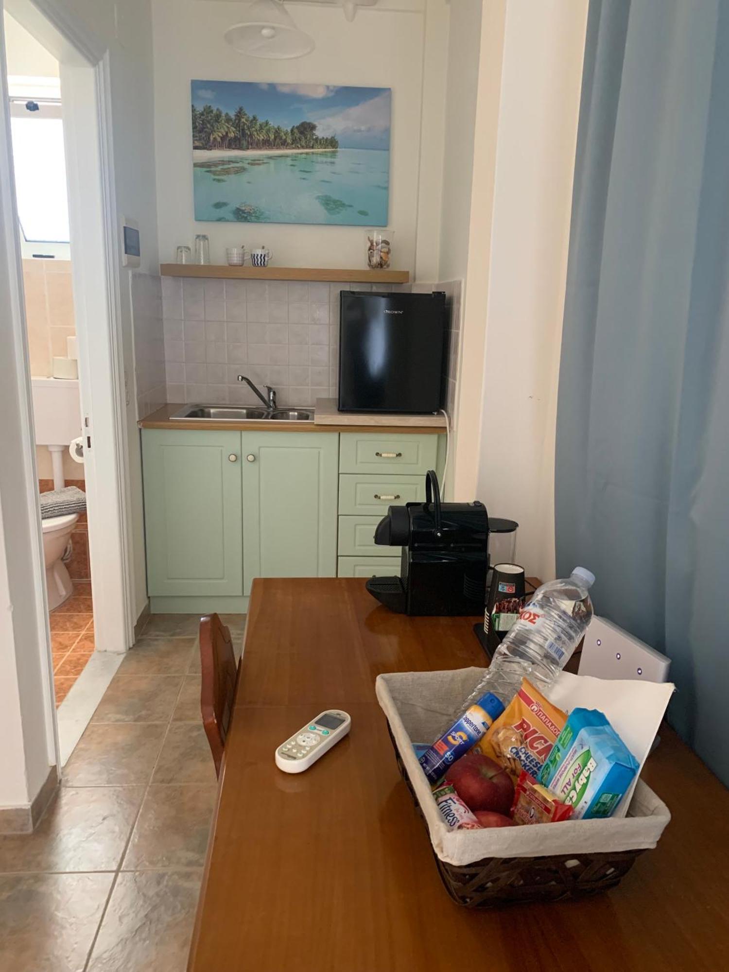 Nisaki Mathraki B&B Bilik gambar
